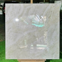 Đá đồng chất Trung Quốc 100x100 xám kem nhũ bạc