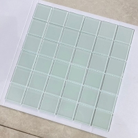 Gạch mosaic thủy tinh xám bạc