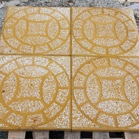Gạch vỉa hè Terrazzo 40x40 đồng tiền vàng