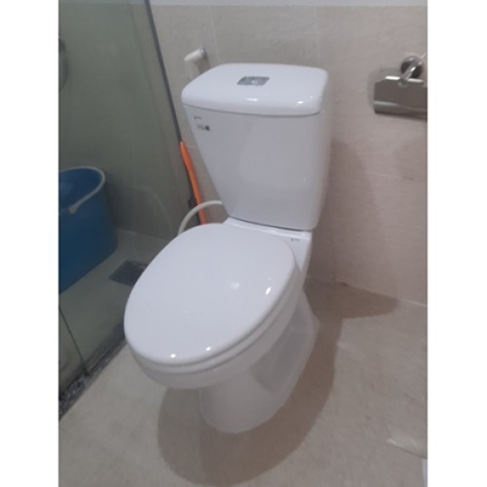 Bồn cầu 2 khối Inax C-108VAN