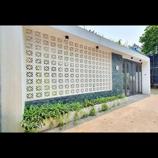 Gạch bông gió 4 chiếc lá