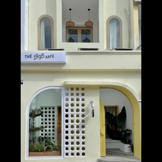 Gạch bông gió trắng hình tròn