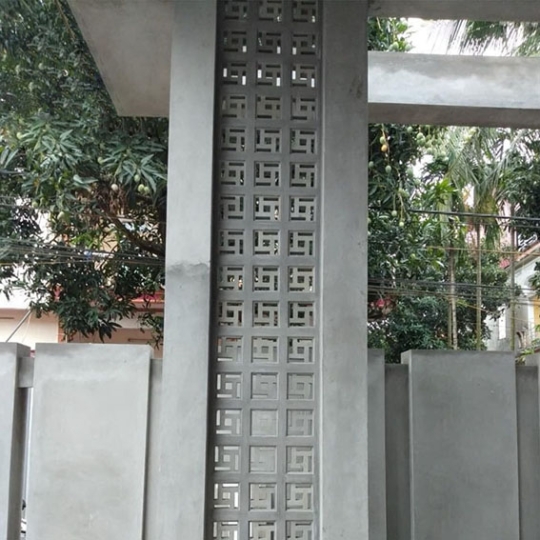 Gạch bông gió xám-2