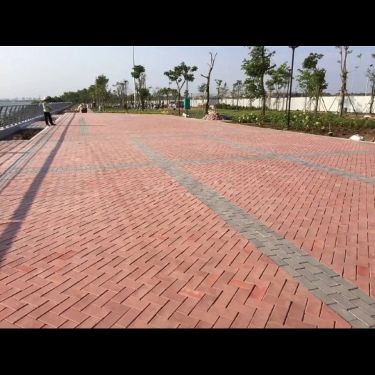 Gạch chữ nhật bóng lát vỉa hè
