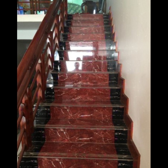 Gạch lát cầu thang 47x100 đỏ vân đá trắng