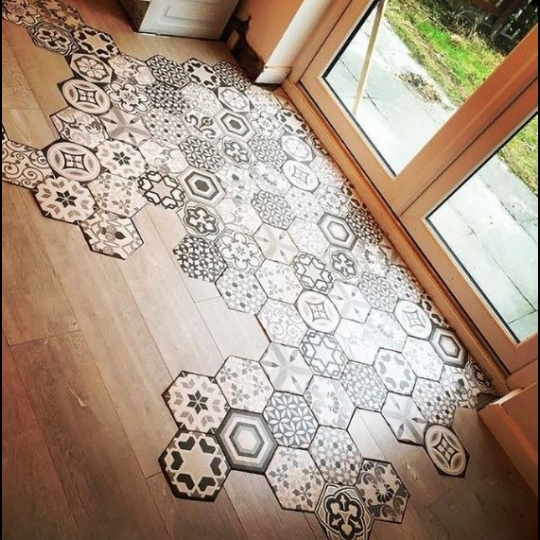 Gạch lục giác đẹp giá rẻ họa tiết đen trắng 20x23