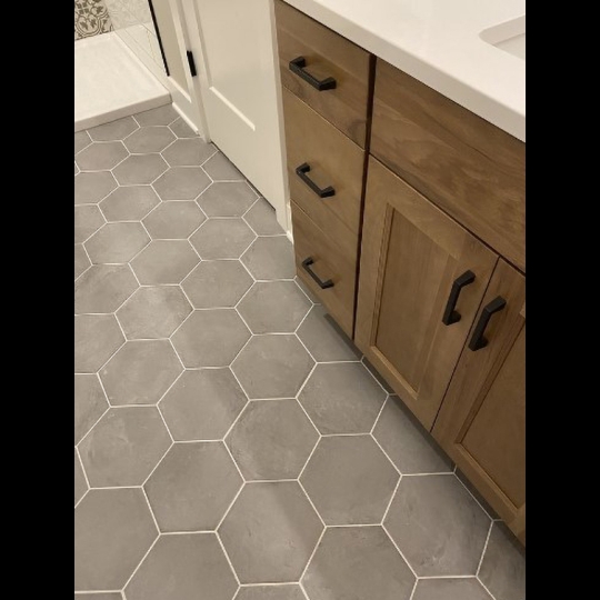 Gạch lục giác đẹp giá rẻ trắng xám mờ xi măng 20x23