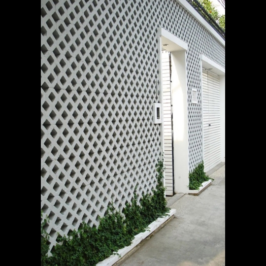 Gạch trồng cỏ 8 lỗ nhám