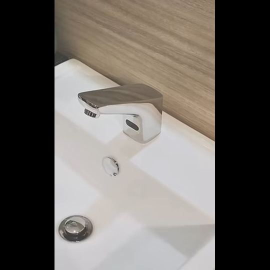 Vòi cảm ứng Lavabo Caesar A912