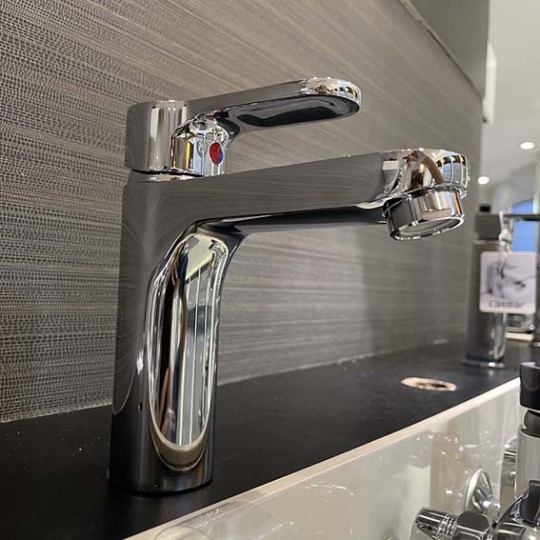 Vòi Lavabo nóng lạnh Caesar B570CP/B570CU