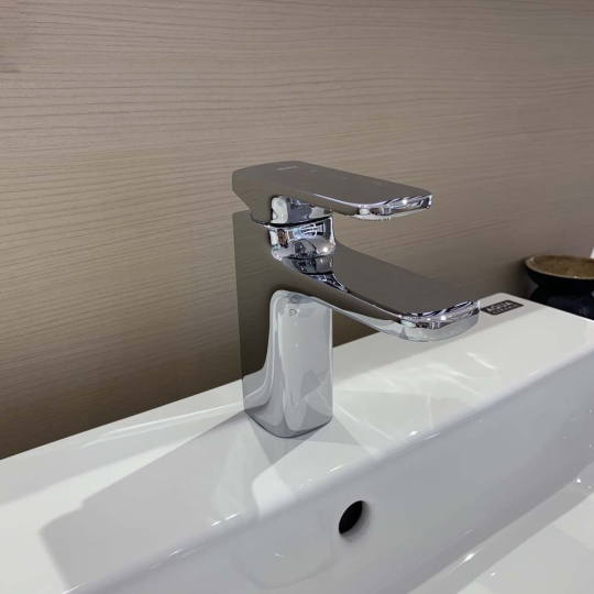 Vòi Lavabo nóng lạnh Inax LFV-632S